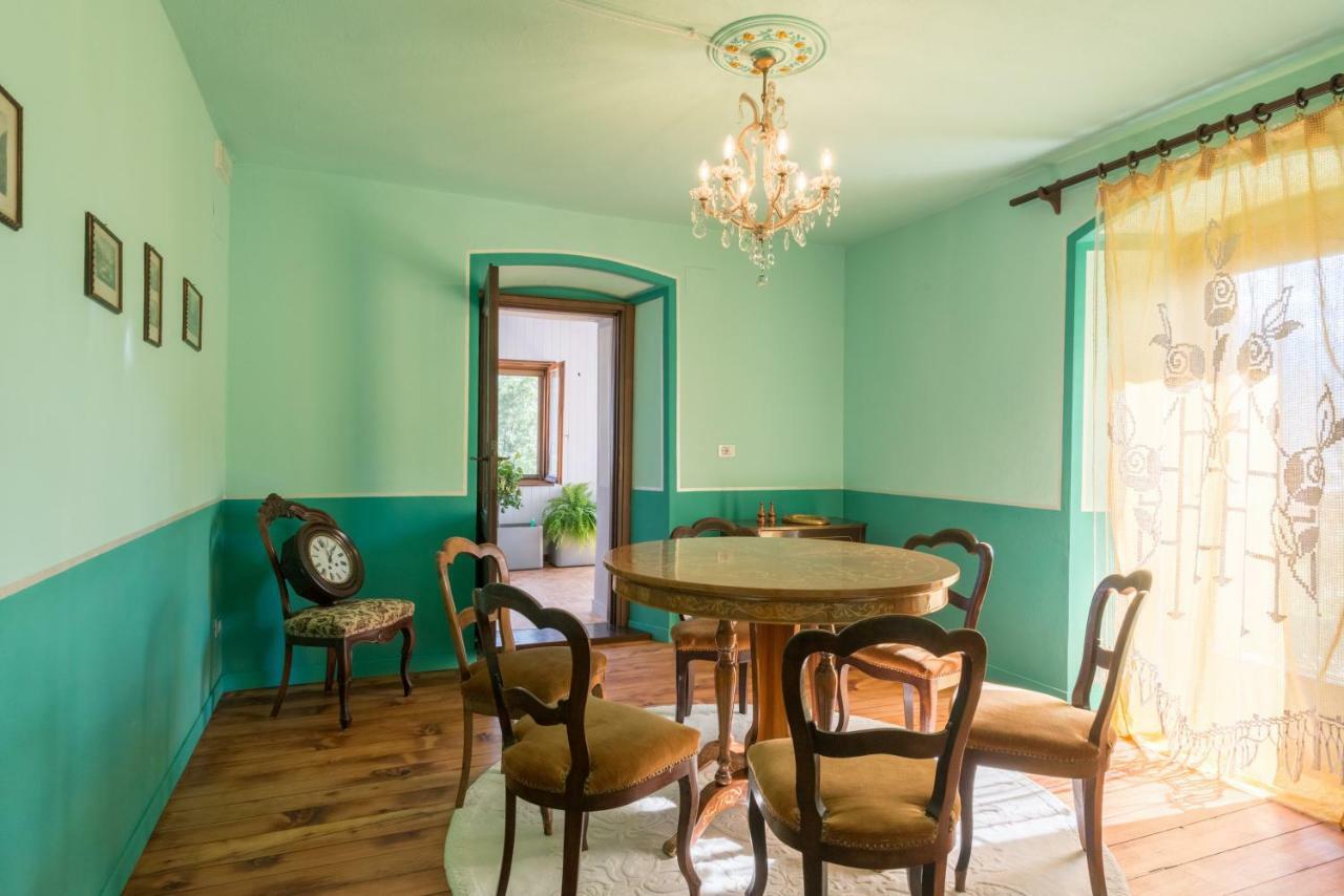 Quart De Lune - Boutique B&B アオスタ エクステリア 写真